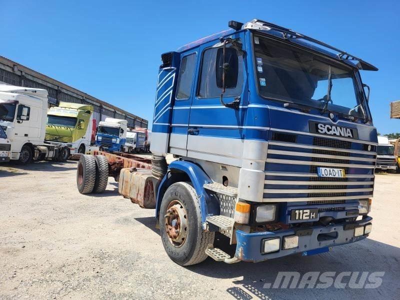 Scania 112H Fülkés alváz