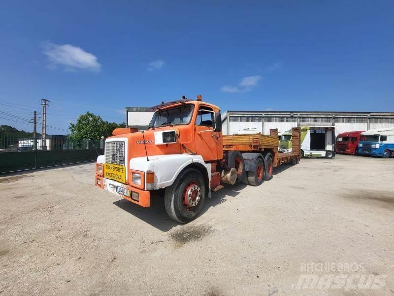 Volvo N12 Platós / Ponyvás teherautók