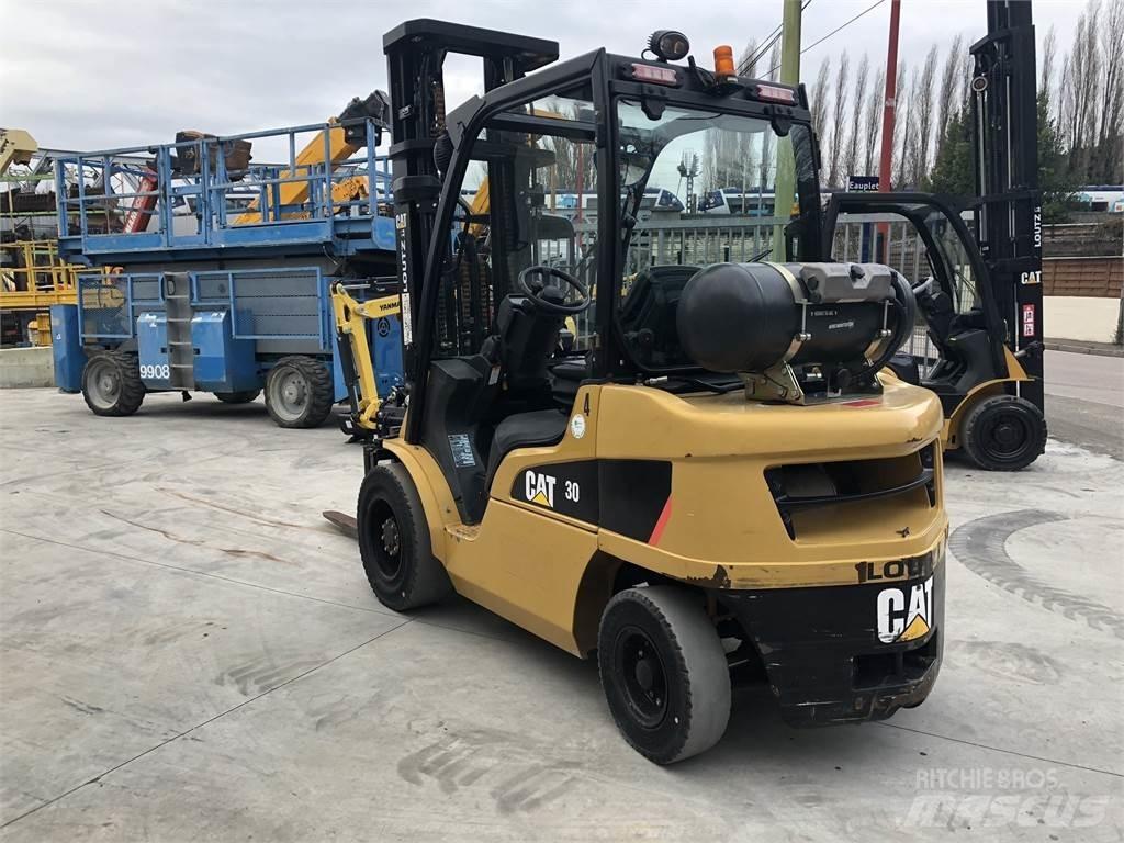 CAT GP30N Targoncák-Egyéb