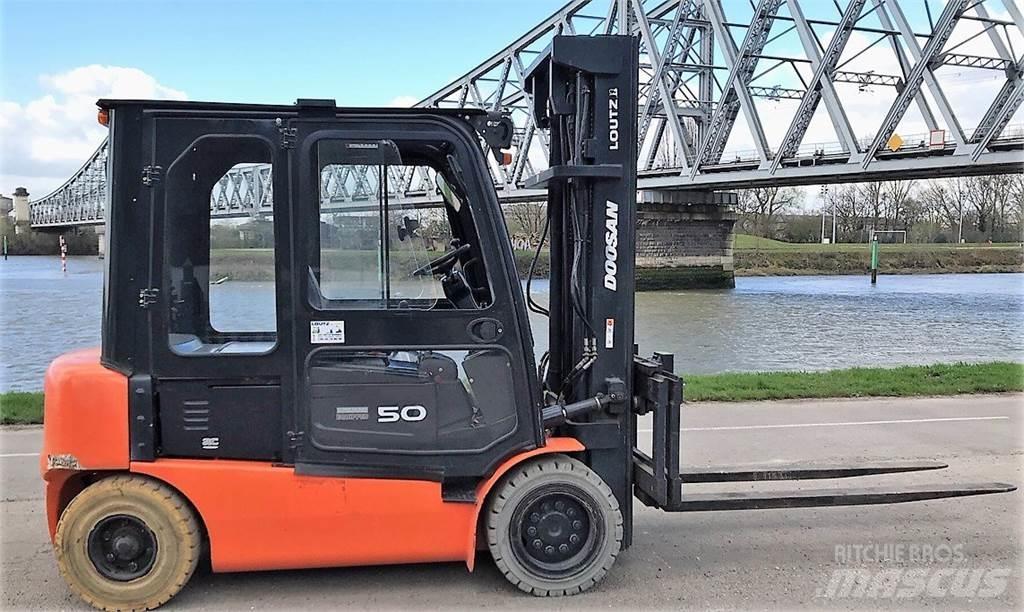 Doosan B50X-5 Targoncák-Egyéb