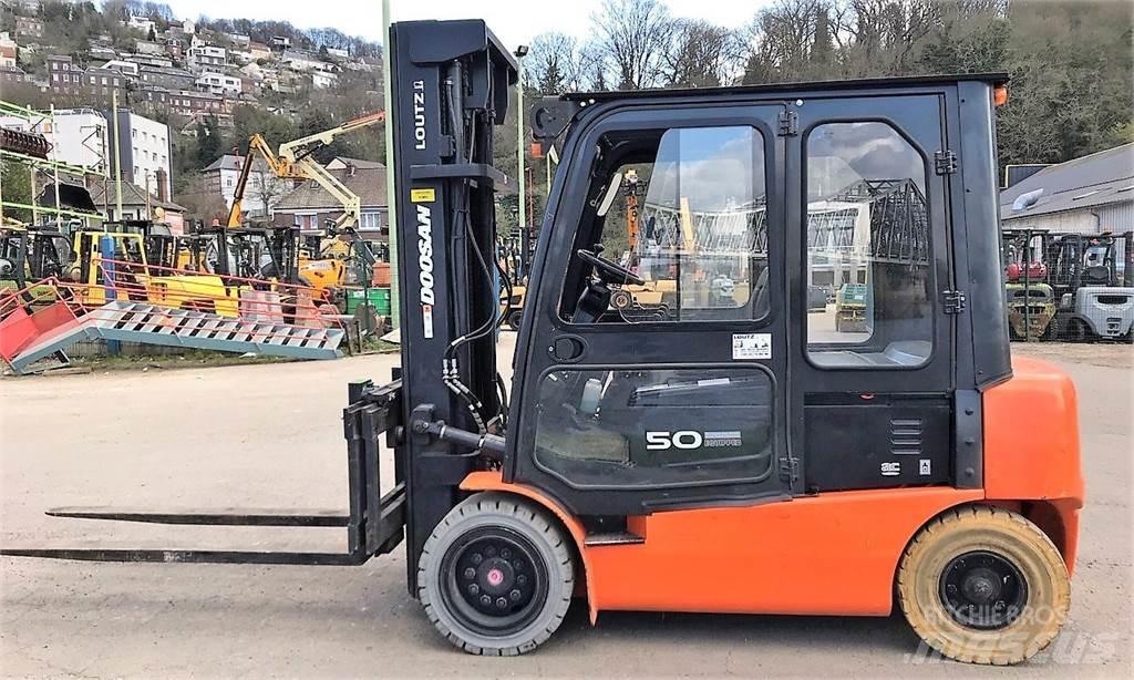 Doosan B50X-5 Targoncák-Egyéb