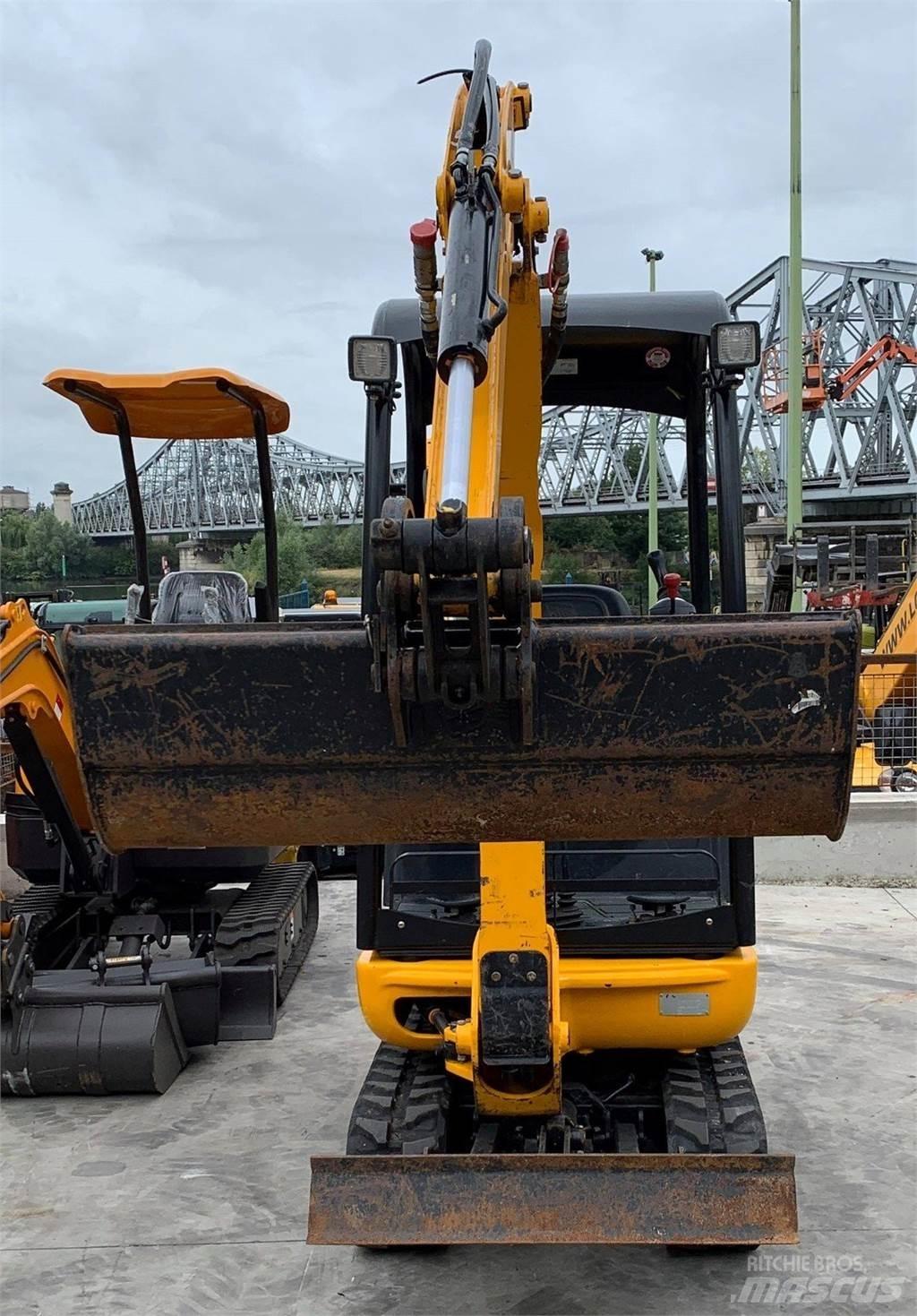 JCB 8014 Mini kotrók < 7t