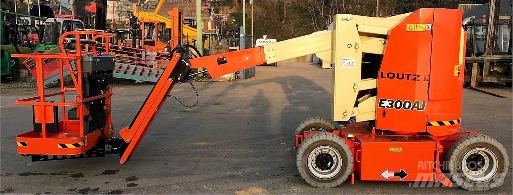JLG E300AJ Egyéb felvonók és állványok