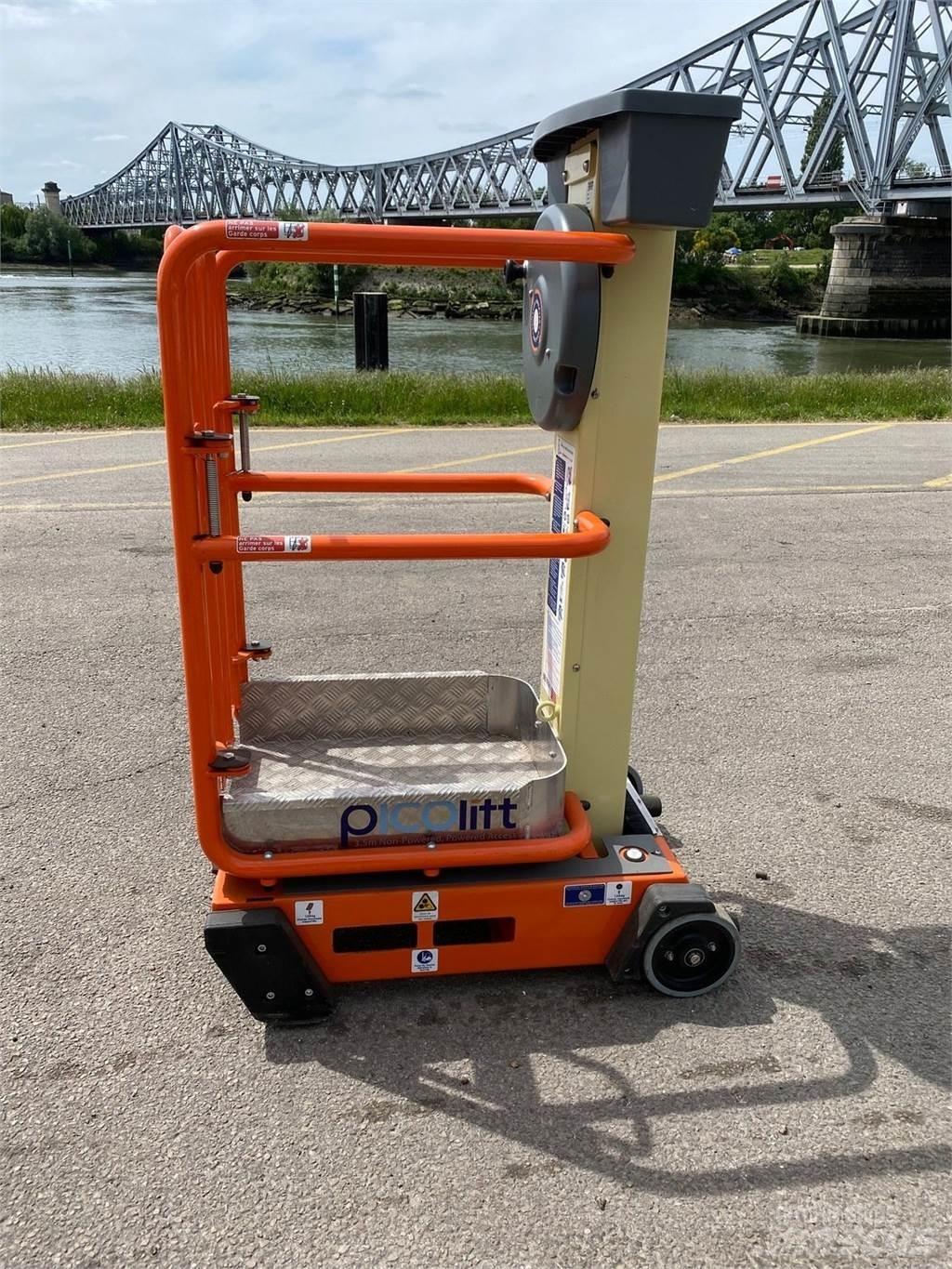 JLG PECOLIFT Egyéb felvonók és állványok