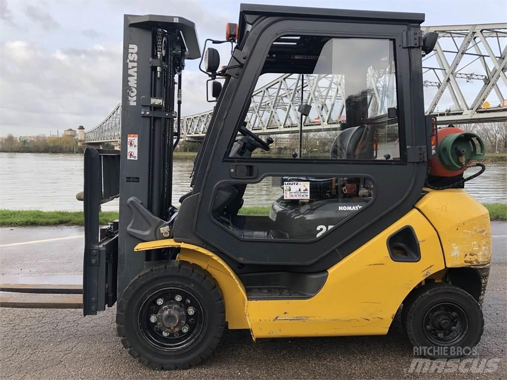 Komatsu FG25 Targoncák-Egyéb