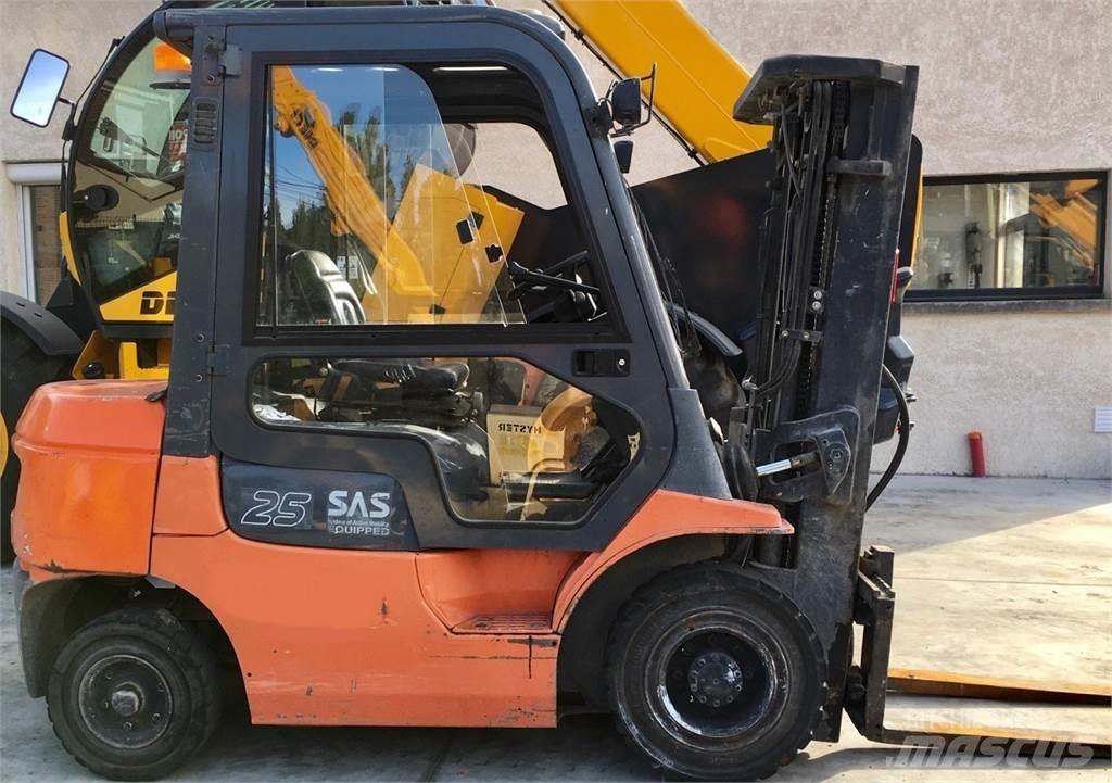 Toyota 7FD25 Targoncák-Egyéb
