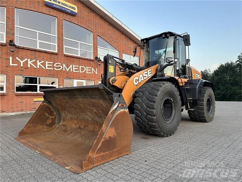 CASE 721G Gumikerekes homlokrakodók