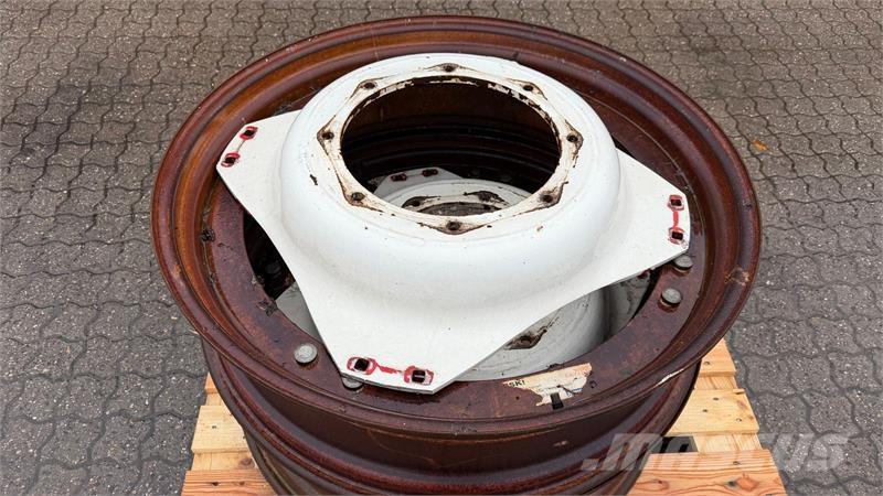 GKN 10X36 Gumiabroncsok, kerekek és felnik