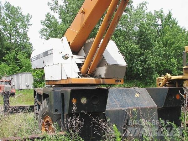 Drott 2500 Terepdaruk