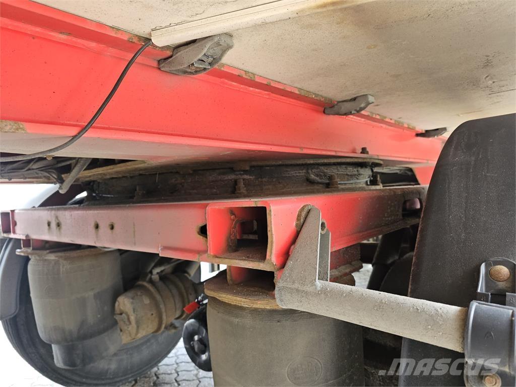 Kel-Berg Lamberet City Hűtős félpótkocsik