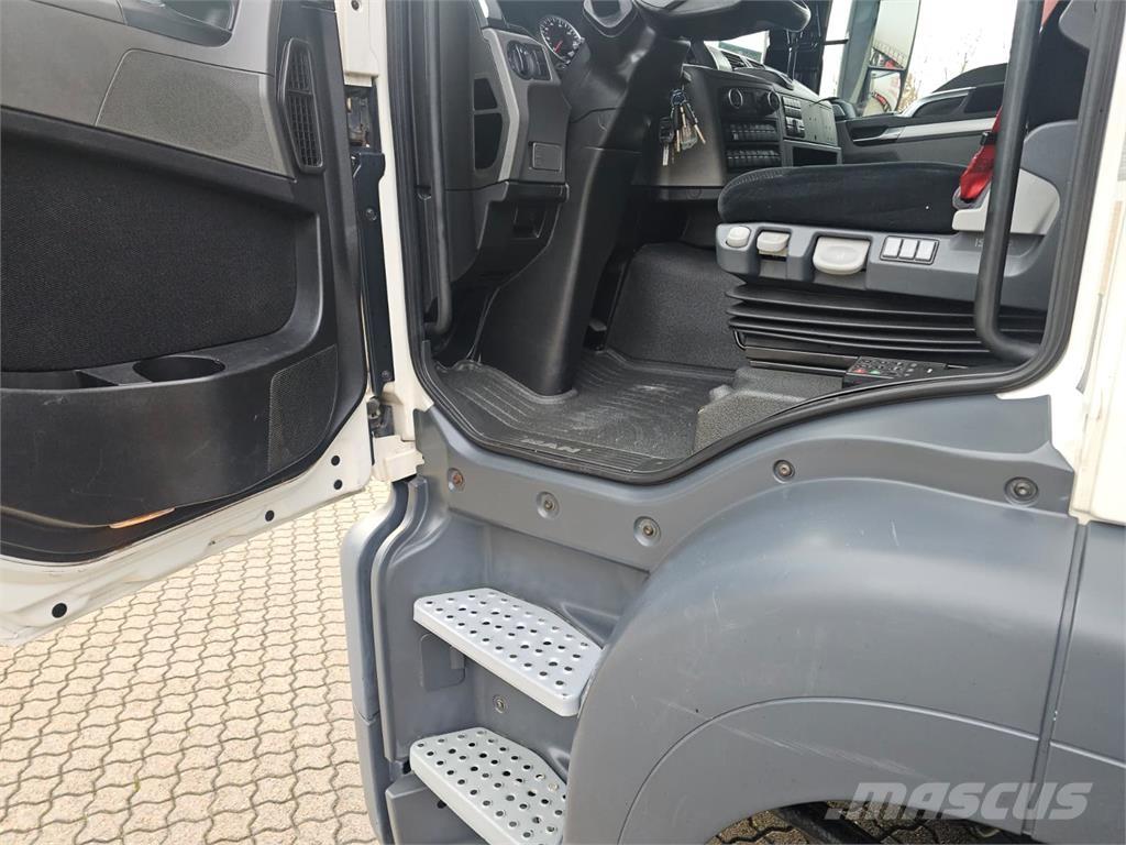 MAN TGS 26.500 6X2-4 Konténer keretes / Konténeres teherautók