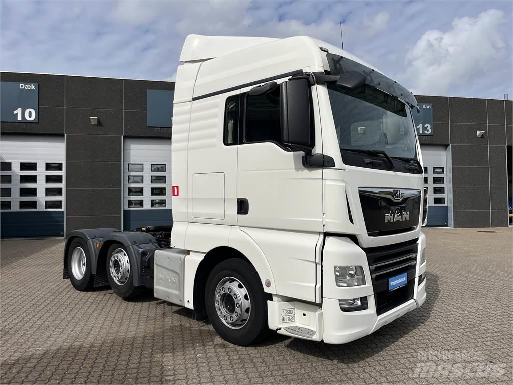 MAN TGX 26.470 6x2-2 Nyergesvontatók