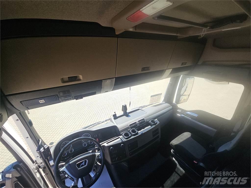 MAN TGX 26.510 Nyergesvontatók