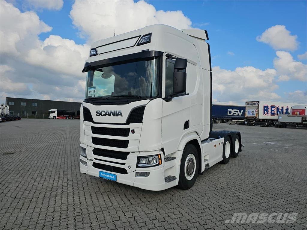 Scania R650 6X2 Nyergesvontatók