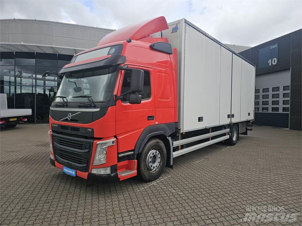 Volvo FM340 Dobozos teherautók