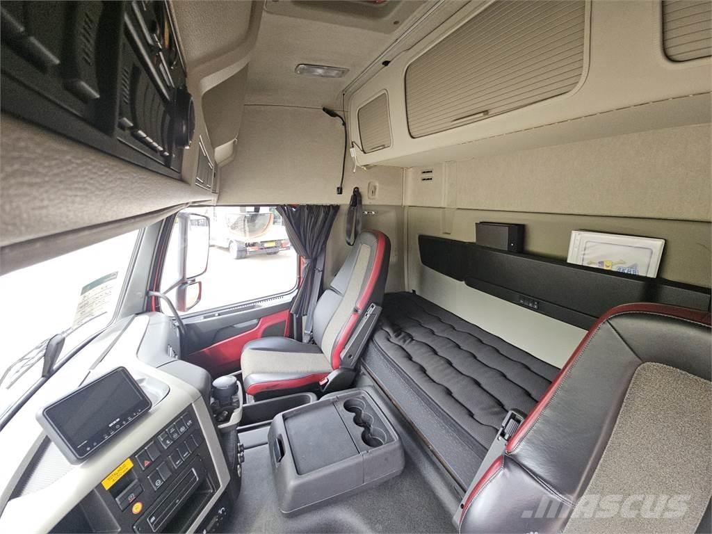 Volvo FM340 Dobozos teherautók