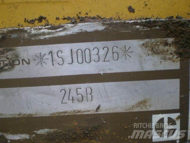 CAT 245B Lánctalpas kotrók