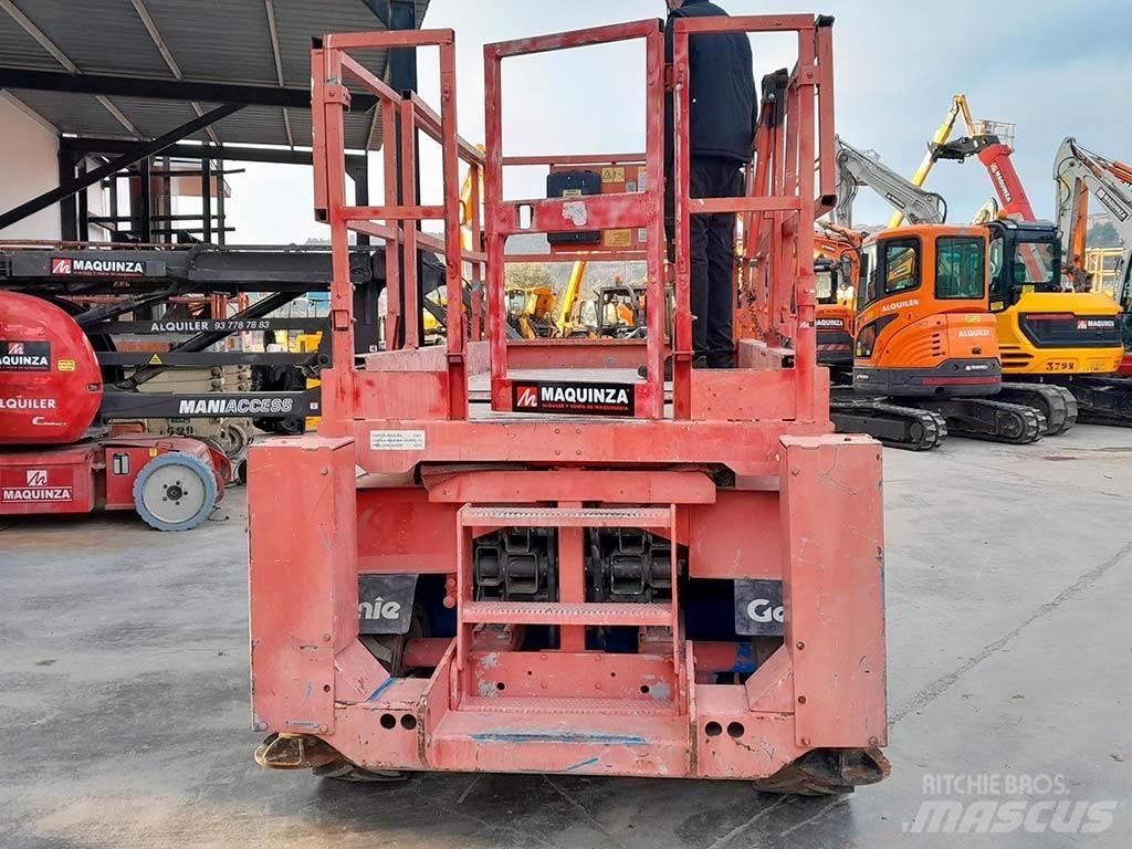 Genie GS2668RT Ollós emelők