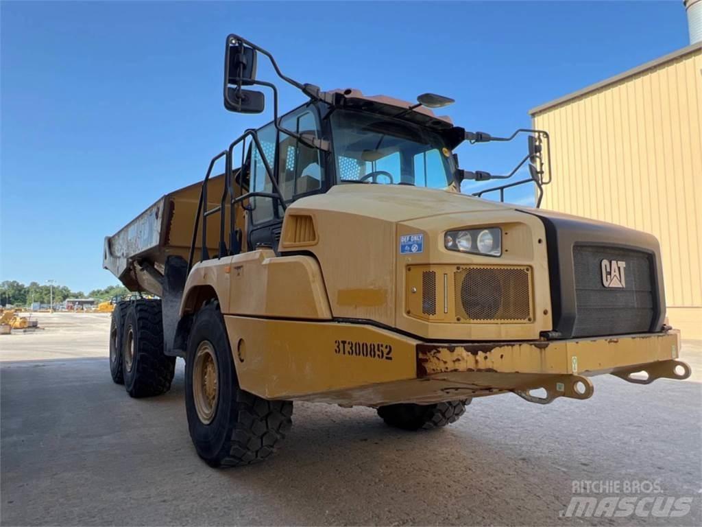 CAT 730 Csuklósdömperek
