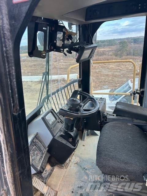 CAT 836G Építőipar - Egyebek