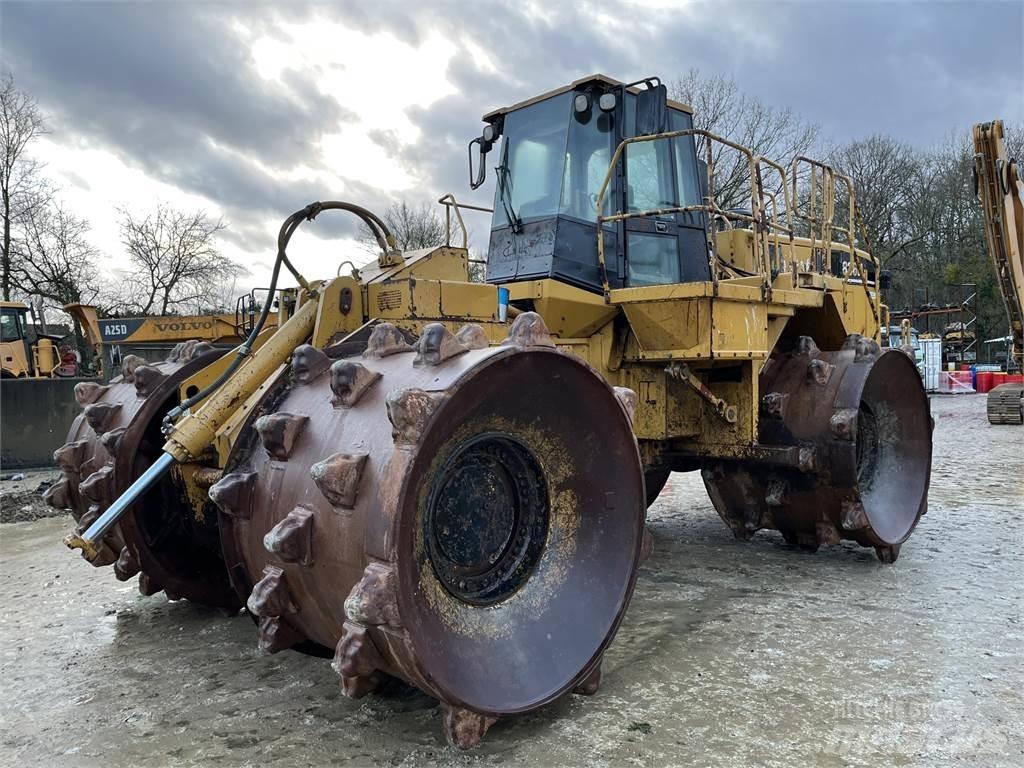 CAT 836H Építőipar - Egyebek