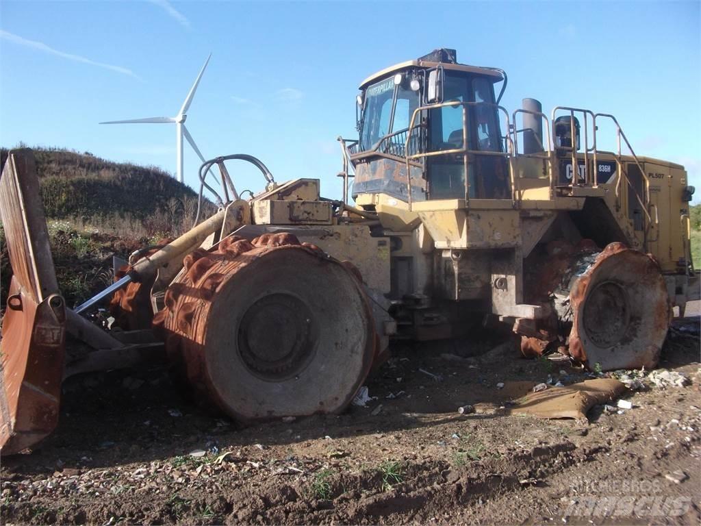CAT 836H Építőipar - Egyebek