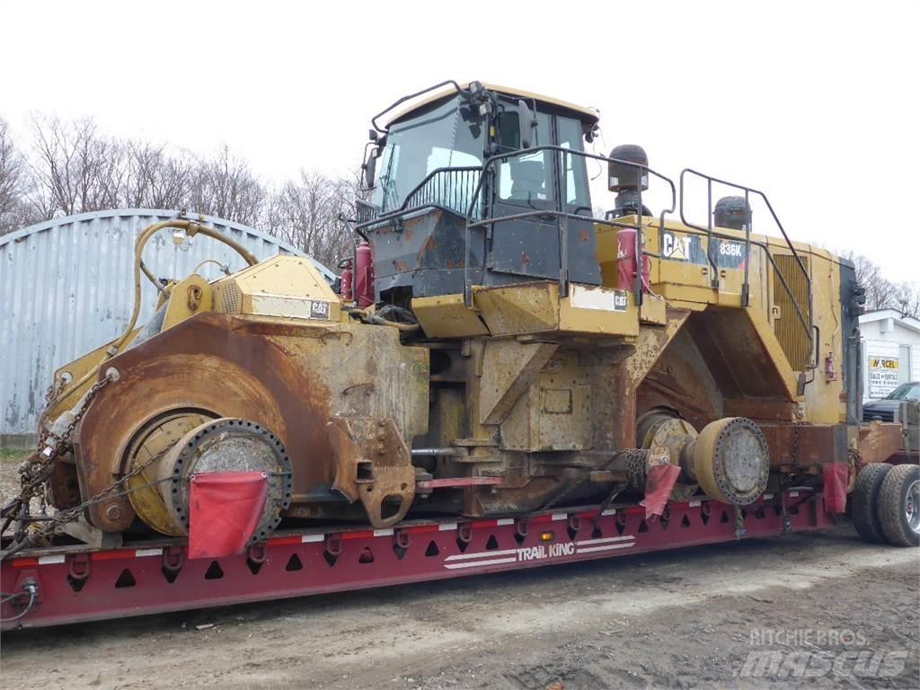 CAT 836K Építőipar - Egyebek