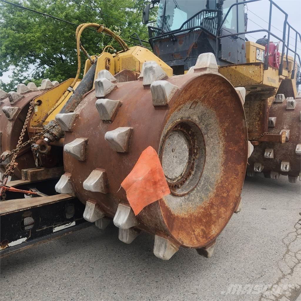 CAT 836K Építőipar - Egyebek