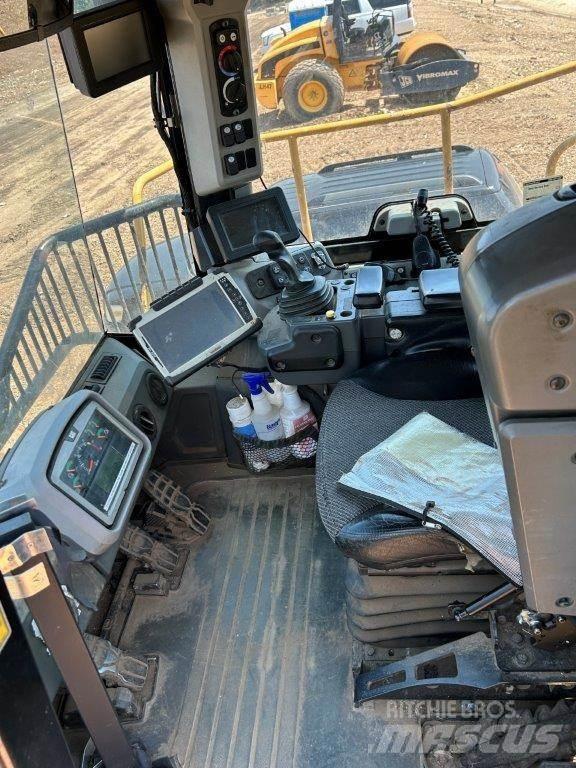 CAT 836K Építőipar - Egyebek