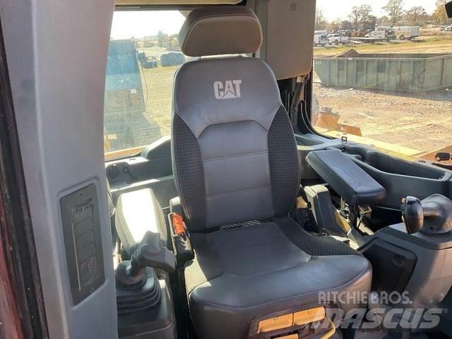 CAT D6 LGP WH lánctalpas dózerek