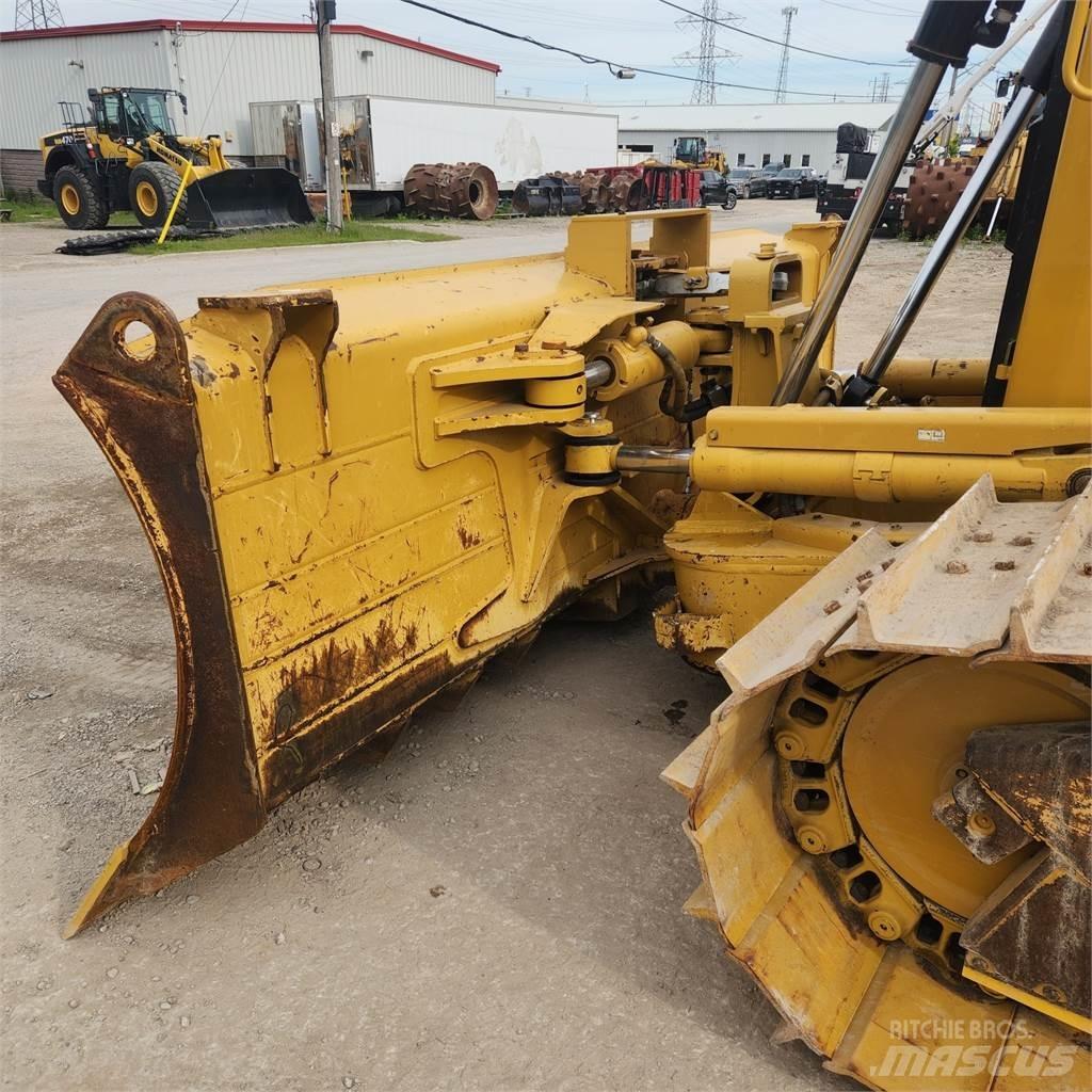 CAT D6T LGP lánctalpas dózerek