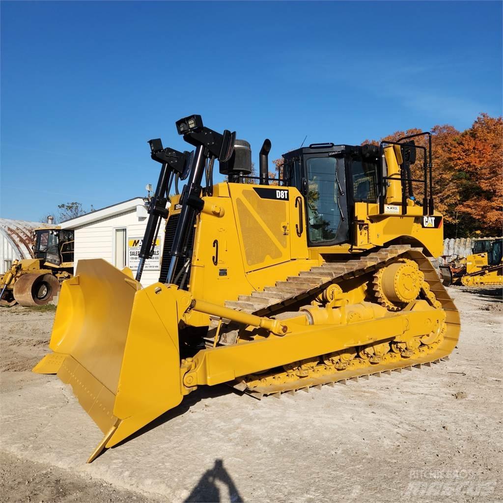CAT D8T lánctalpas dózerek