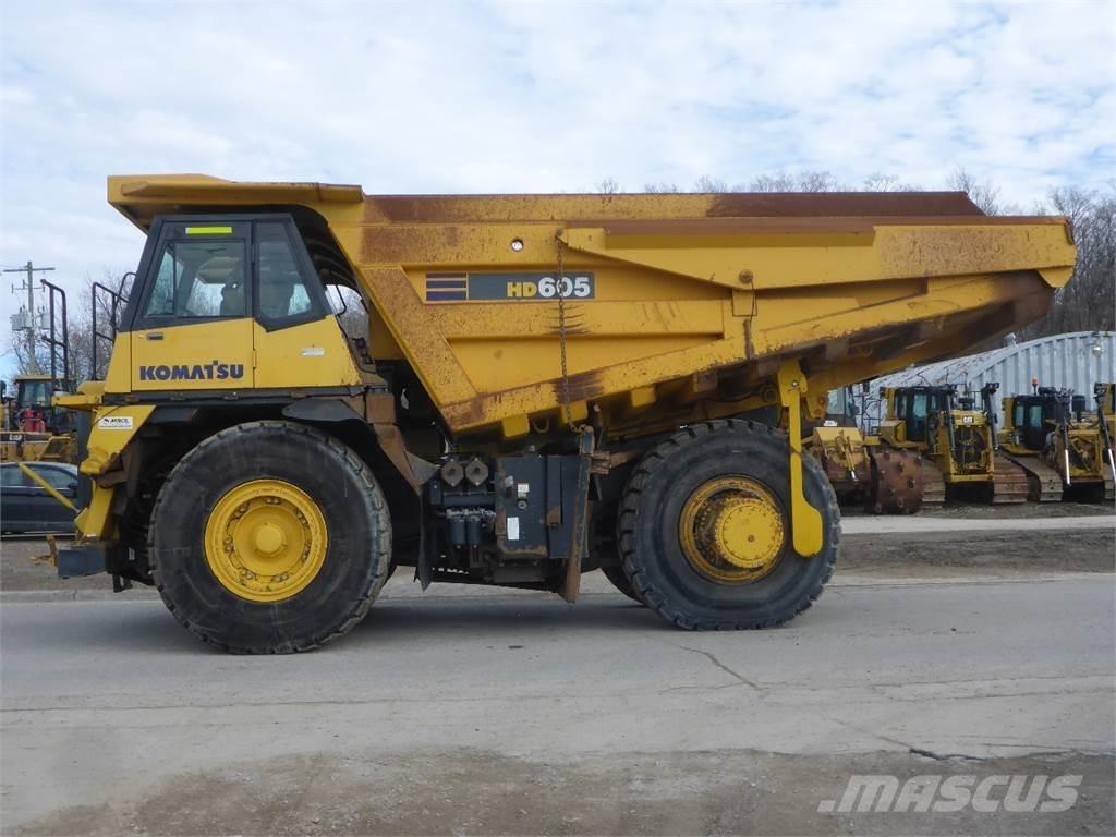 Komatsu HD605-7 Nehézdömper