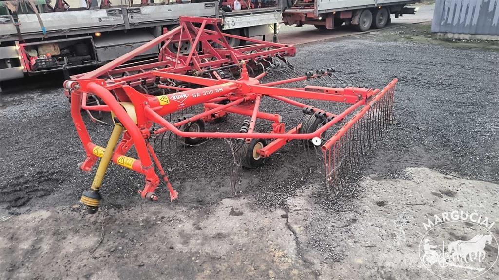 Kuhn GA 300 GM, 3,0 m Egyéb mezőgazdasági gépek