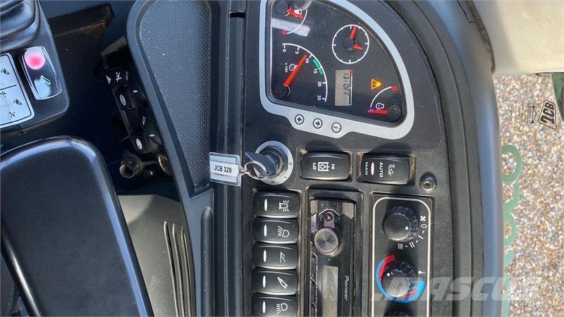 JCB 4CX Kotrórakodók