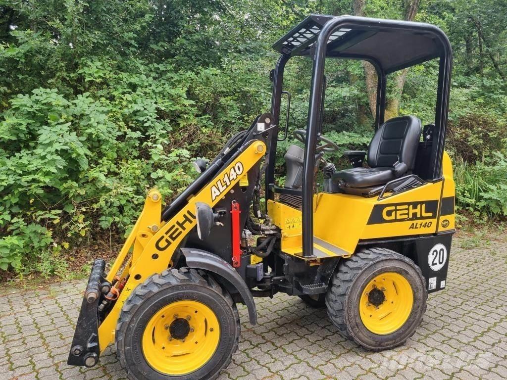 Gehl AL140 Mini homlokrakodók