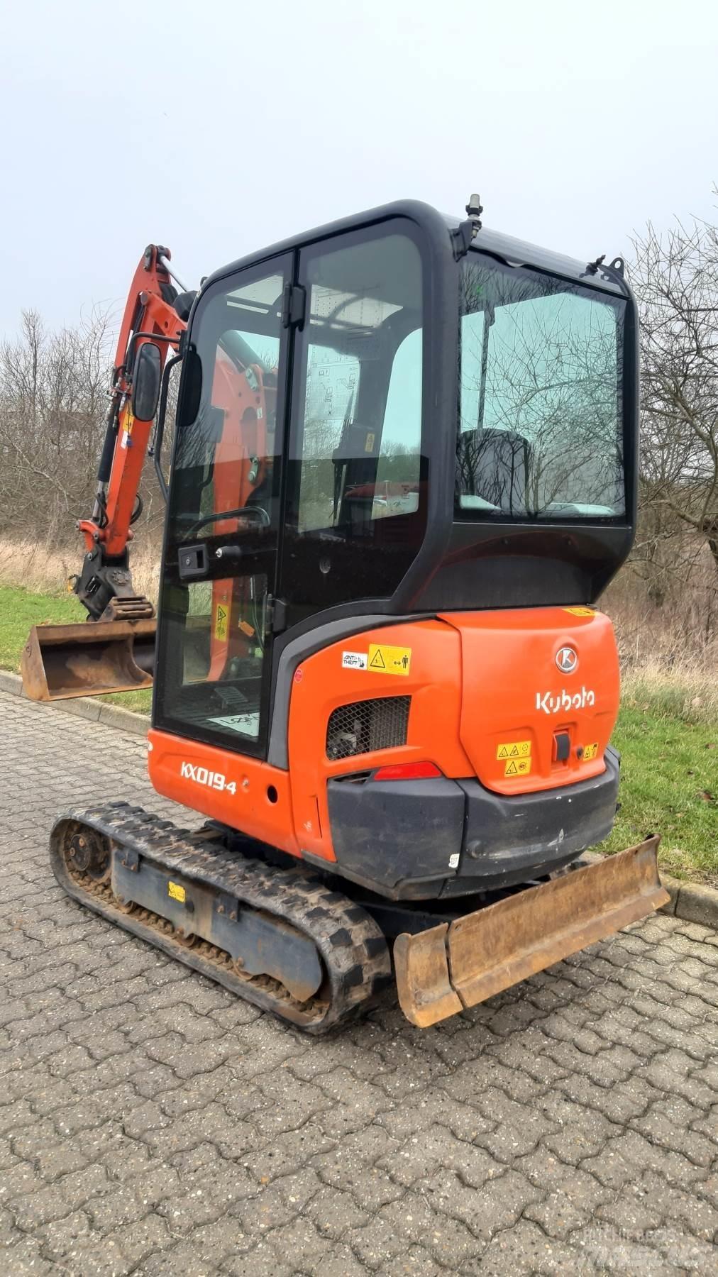 Kubota KX019-4 Mini kotrók < 7t