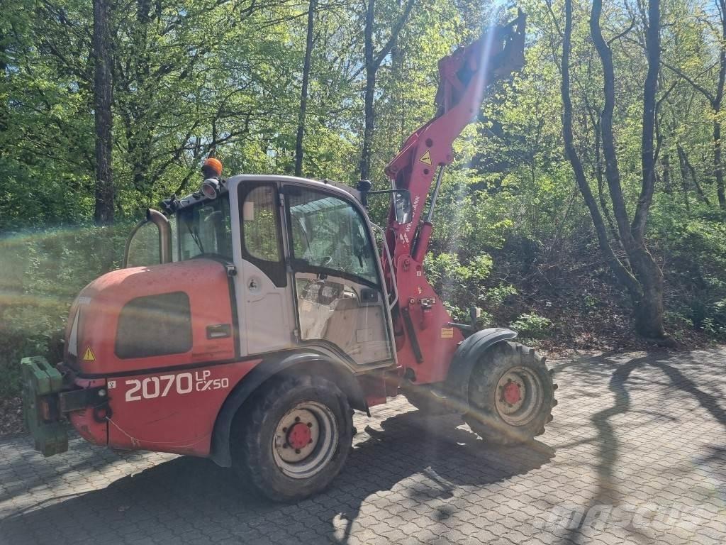 Weidemann 2070 CX50 Mini homlokrakodók