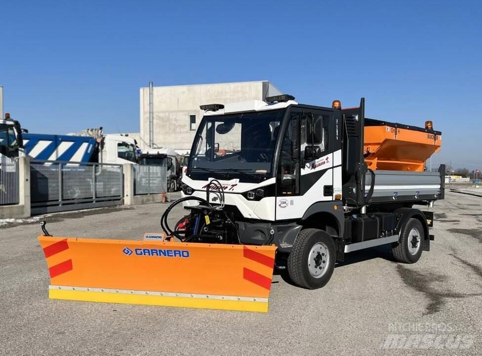 Aebi MT760 Hóeltakarítók