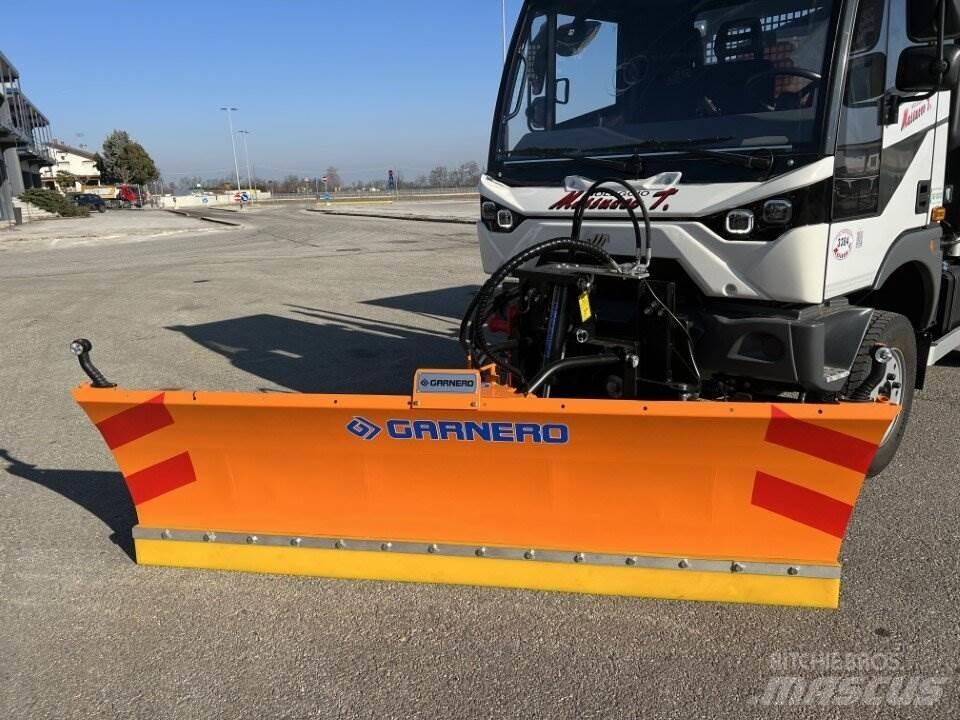 Aebi MT760 Hóeltakarítók