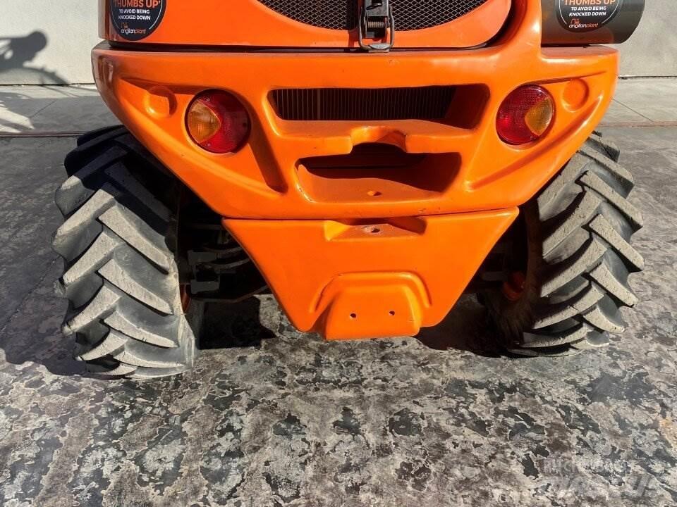 Ausa T144 Teleszkópos rakodók
