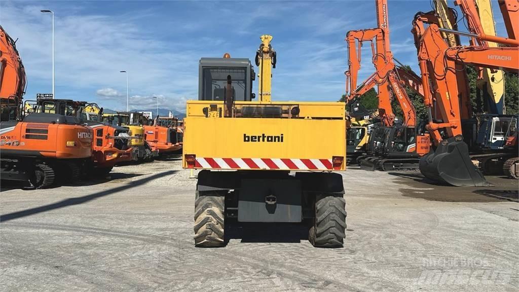 Bertani S3A 4X4 Gumikerekes kotrók
