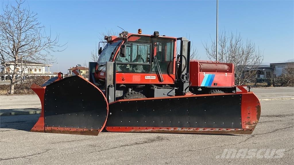  Bialler H5R 4X4 Hóeltakarítók