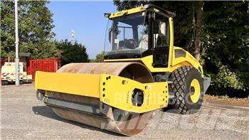 Bomag BW213 DH-5 Talajtömörítő gépek