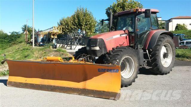 CASE MXM190 Hóeltakarítók