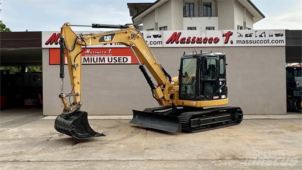 CAT 308D Közepes (midi) kotrók 7 t - 12 t