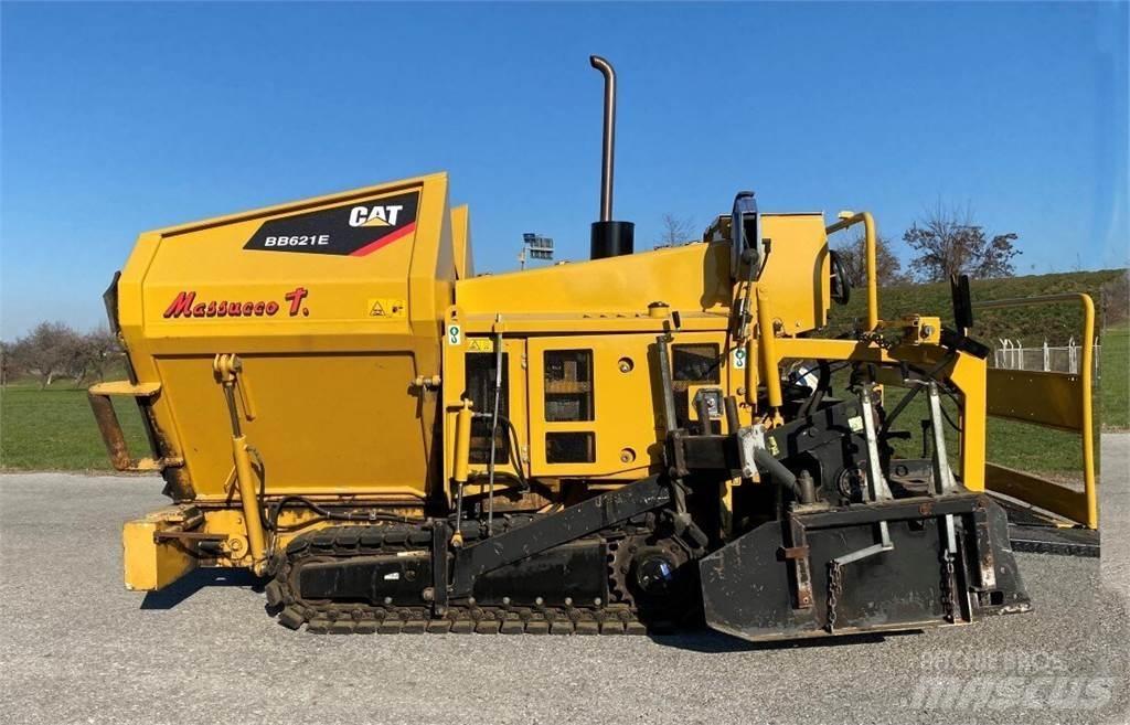 CAT BB621E Aszfalt terítõ gépek