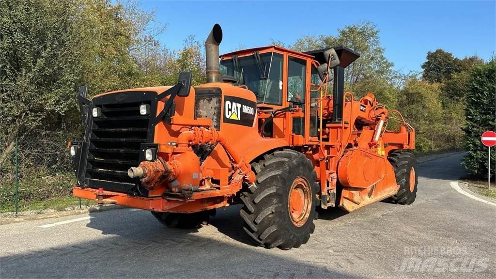 CAT RM500 Egyéb