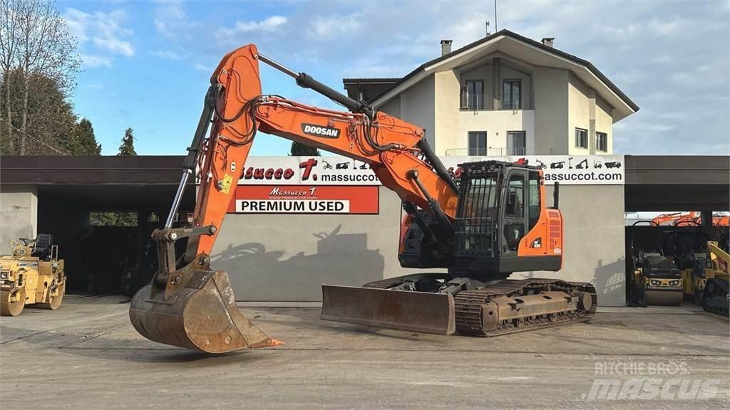 Doosan DX235LCR-5 Lánctalpas kotrók