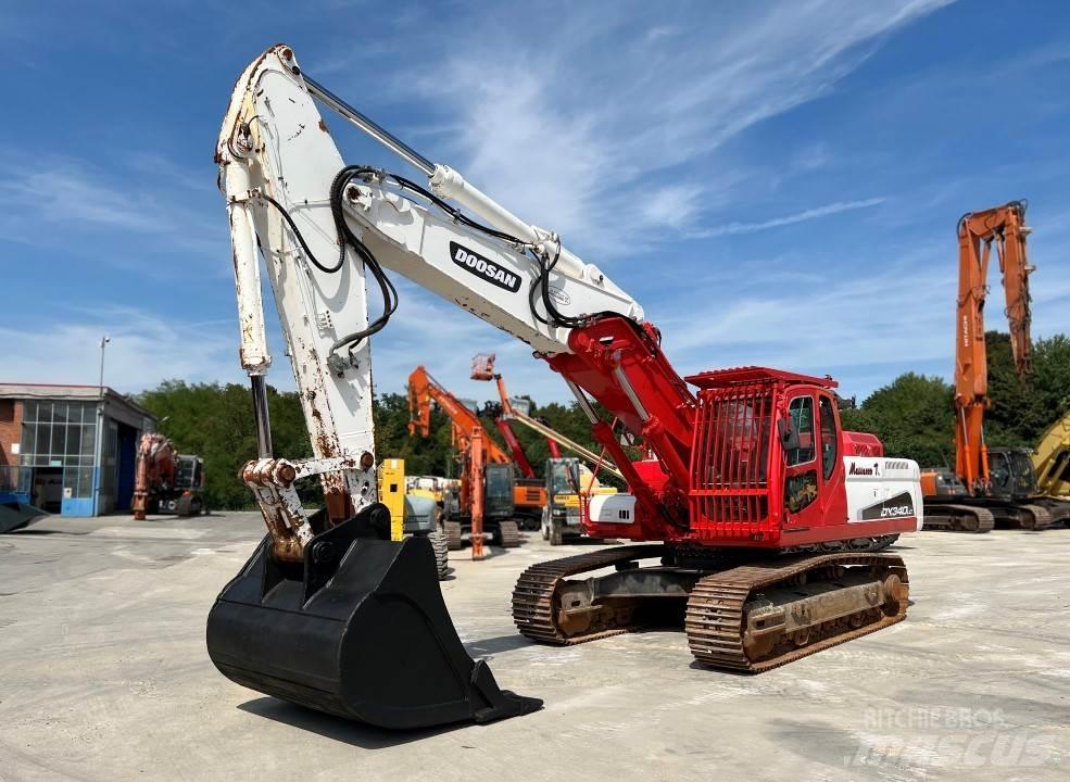 Doosan DX340 LC Lánctalpas kotrók